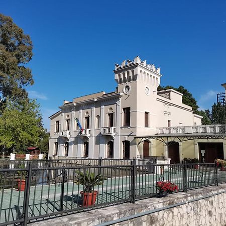 Apartament Domus Lineker Venafro Zewnętrze zdjęcie